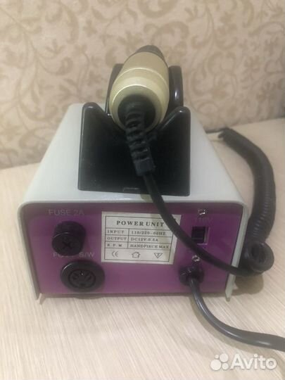 Аппарат для маникюра и педикюра