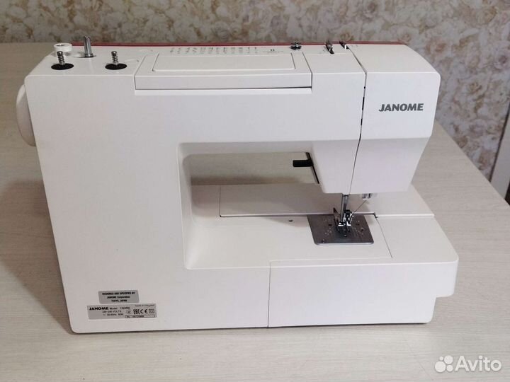 Швейная машина janome (1522 RD)