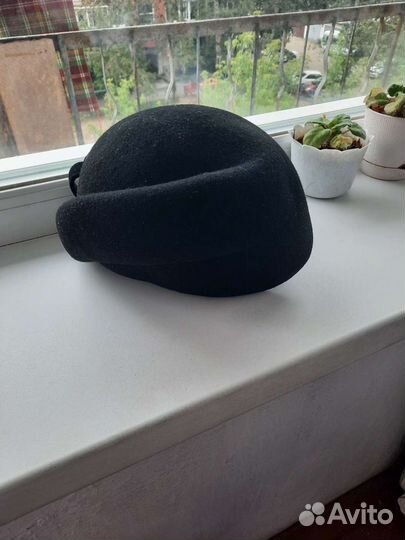 Берет женский