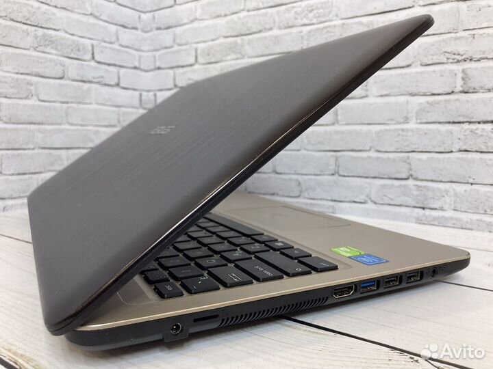 Игровой ноутбук Asus SSD/4ядра/Nvidia/гарантия