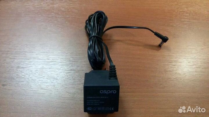 Сетевое зарядное устройство Aspro C39280-Z4-C373