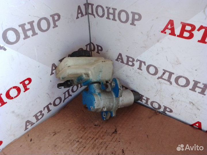 Главный тормозной цилиндр Land Rover Freelander