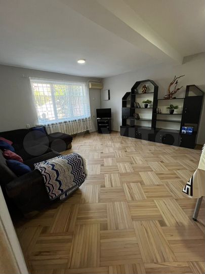 Дом 100 м² на участке 10 сот.