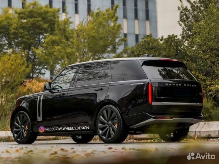 Кованые диски R23 на Range Rover L460