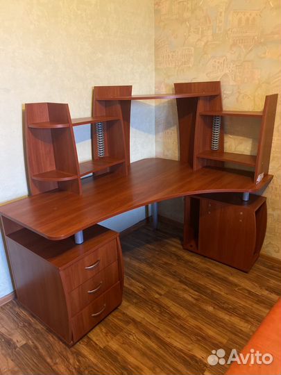 Компьютерный стол бу