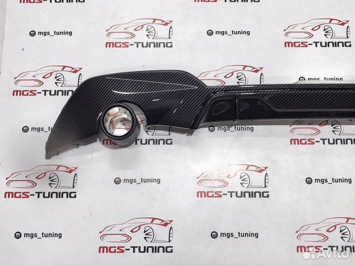 Диффузор BMW 3 G20 M под карбон Akrapovic