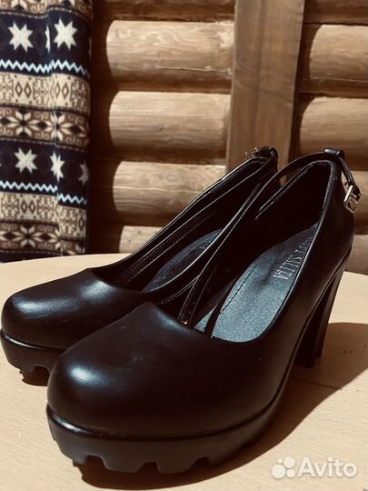 Туфли женские