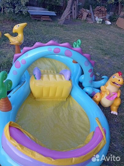 Детский надувной бассейн бу