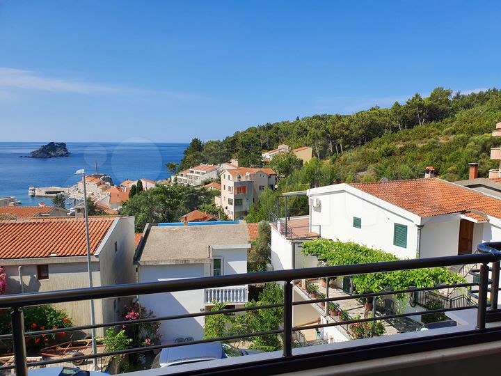 4-к. квартира, 79 м² (Черногория)