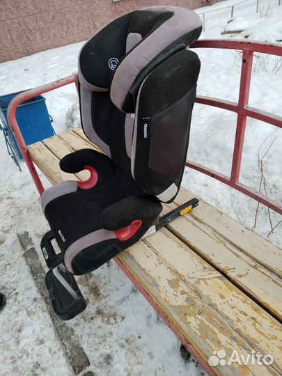 Автокресло Recaro Monza Nova IS Isofix от 9 месяце