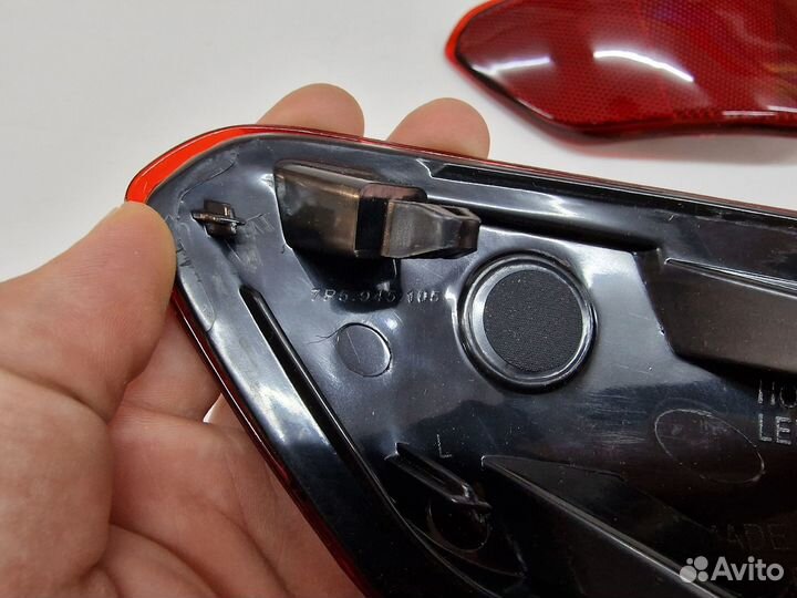 Катафот заднего бампера Porsche Cayenne 958