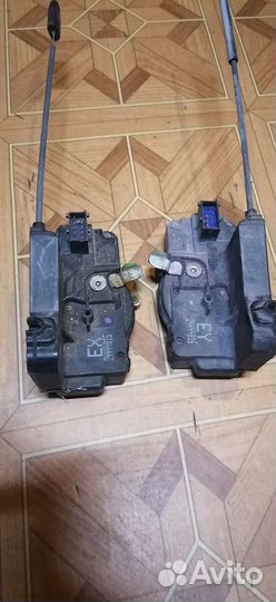 Замок двери opel zafira,опель зафира