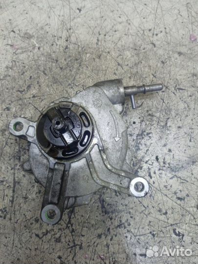 Вакуумный насос Toyota Avensis 1AD-FTV 2006