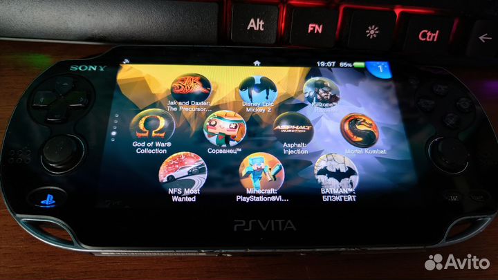 Ps Vita прошитая 128гб 60 игр