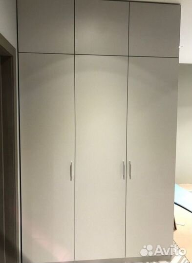 Шкаф распашной от производителя