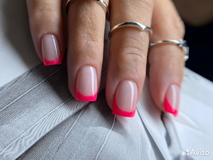 Маникюр / Левый берег