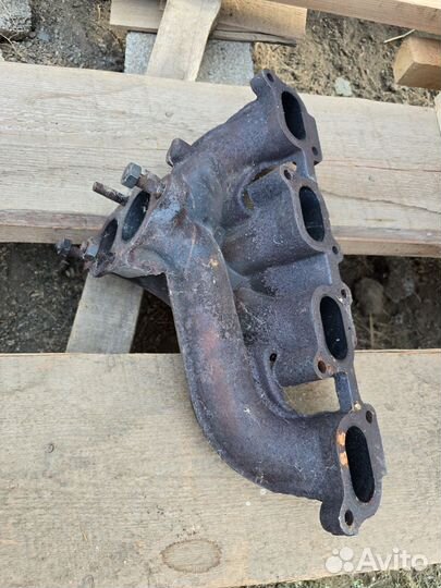 Колектор выпускной змз 409