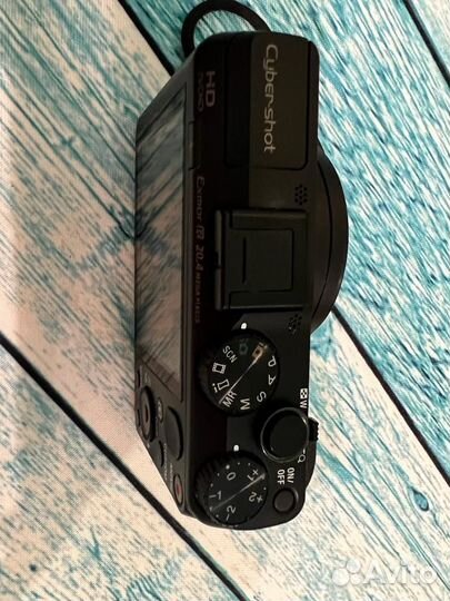 Цифровой фотоаппарат sony