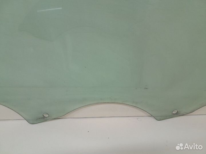 Стекло двери передней левой BMW 3-series E90/E91 2