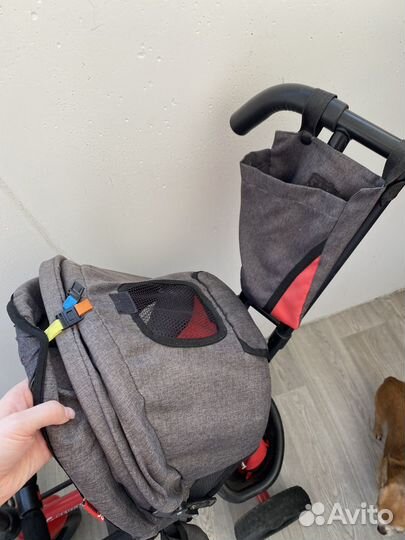 Трехколесный велосипед с ручкой