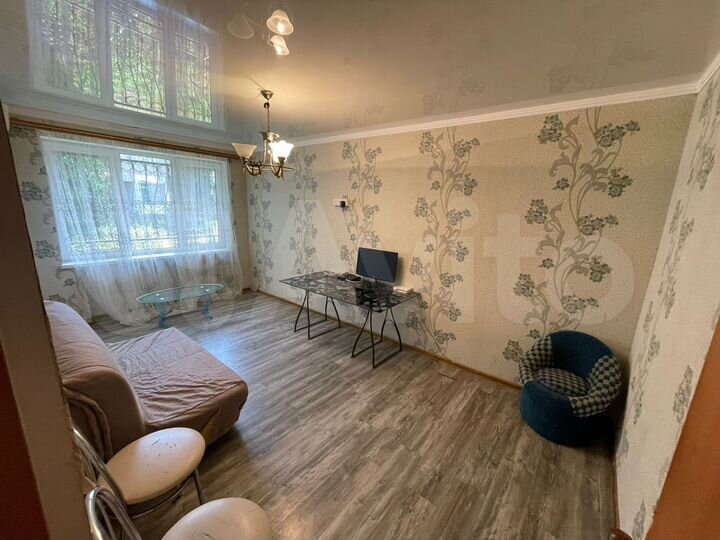 2-к. квартира, 60 м², 1/5 эт.