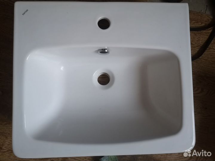 Раковина в ванную накладная