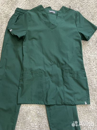 Новый костюм медицинский