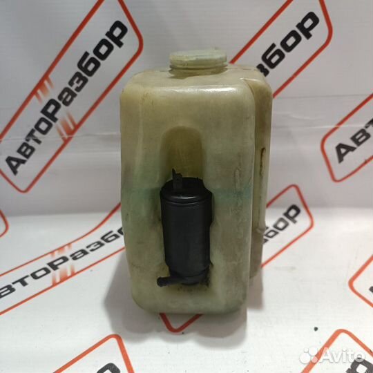 Бачок стеклоомывателя Audi 80 B2 1.6 90 Л.С ABM