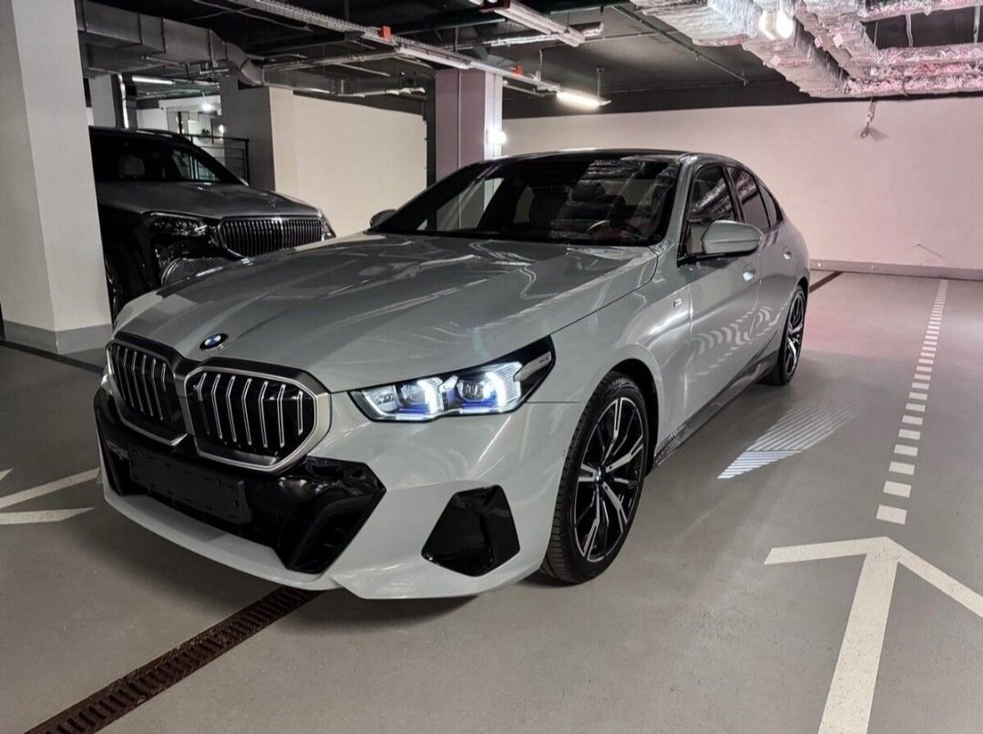 BMW 5 серия: фото владельца