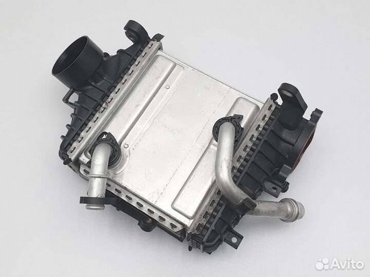 Интеркулер Mercedes E220 D Amg W213 OM654 2019