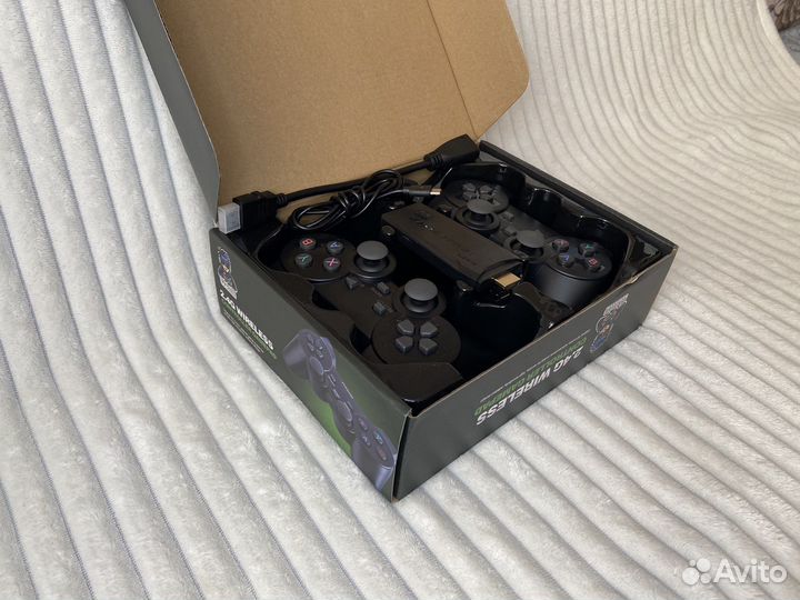 Игровая приставка Game stick 64gb