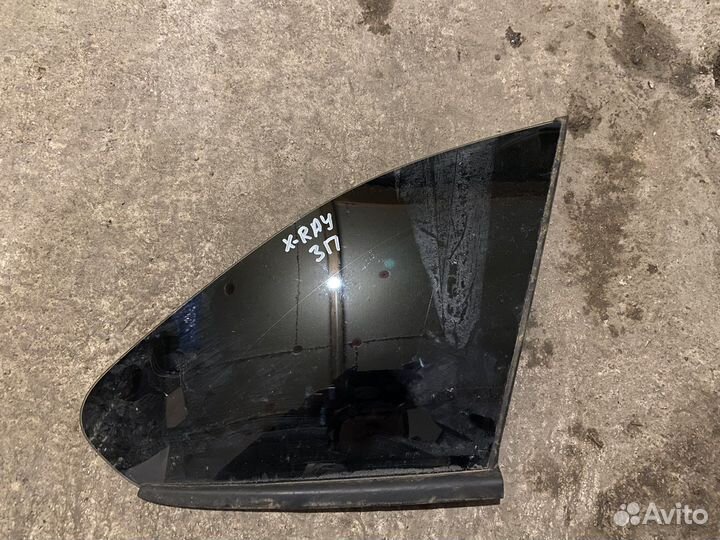 Форточка задняя правая LADA X-Ray