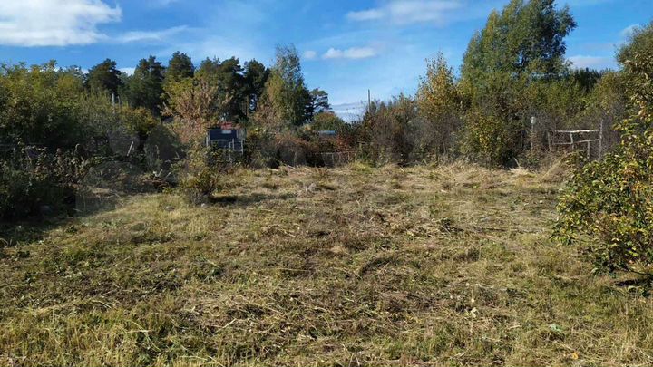 Дача 20 м² на участке 4 сот.