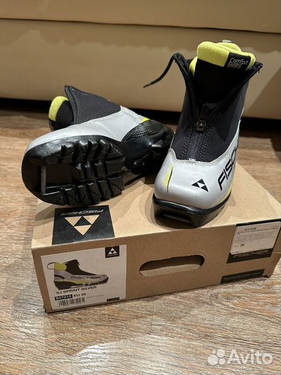 Лыжные ботинки fischer 36 р