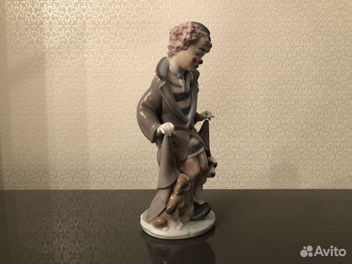 Lladro Ладро фарфоровая статуэтка Сюрприз