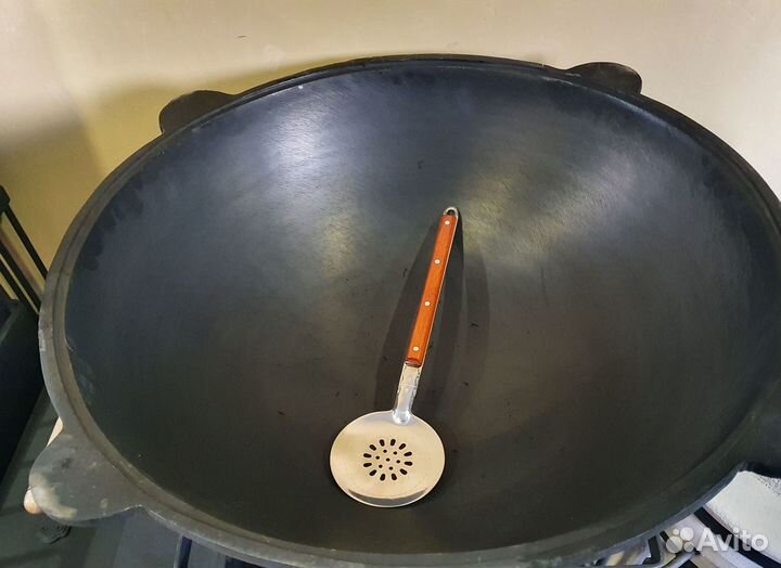 Казан чугунный узбекский