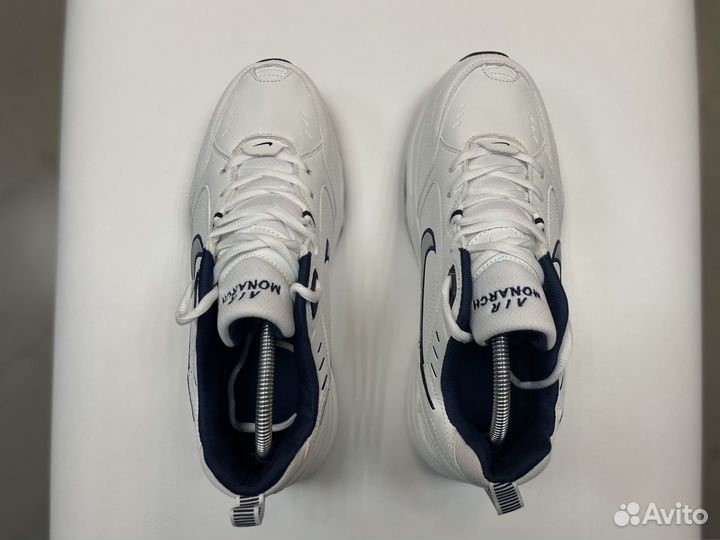 Кроссовки Nike Air Monarch