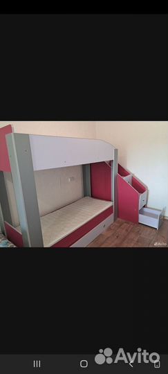 Двухъярусная кровать для детей