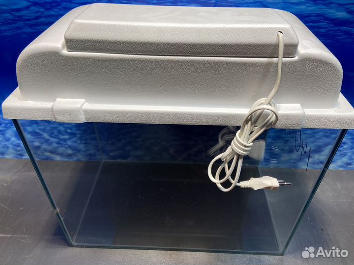 Аква.30 л. Новый с крышкой