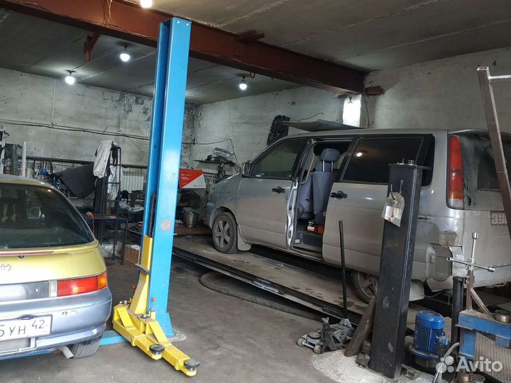 Слесарь в автосервис