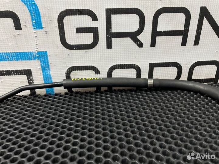 Патрубок охлаждения Mercedes-Benz C-Class W204