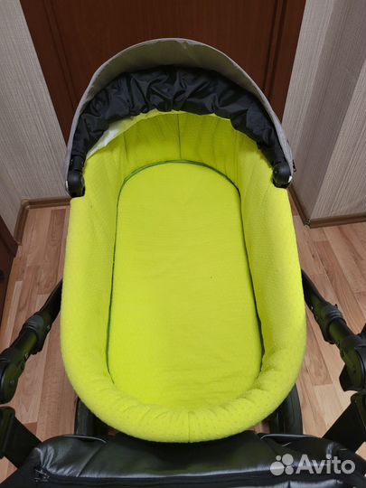 Коляска tutis