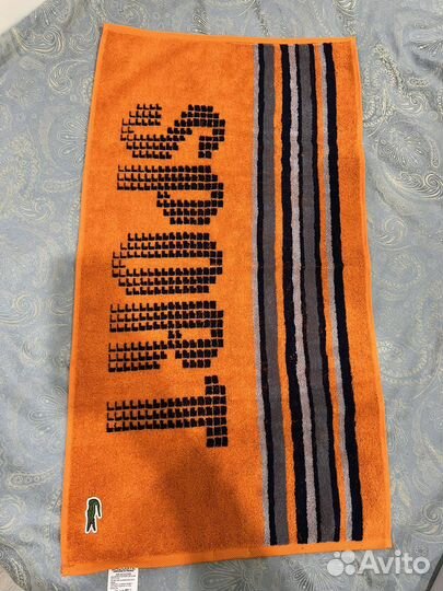 Полотенце новое lacoste