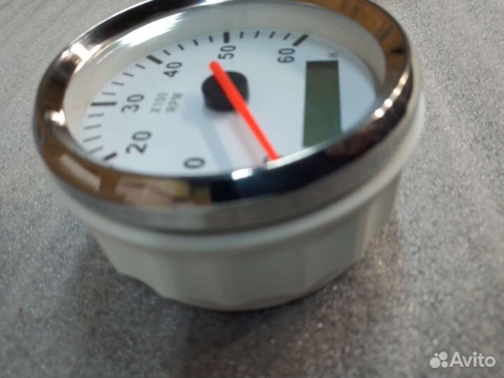 Тахометр для лодочного мотора