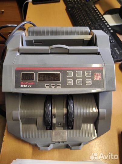 Машинка для счета денег docash 3040uv