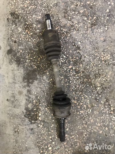 Привод правый Suzuki Grand Vitata