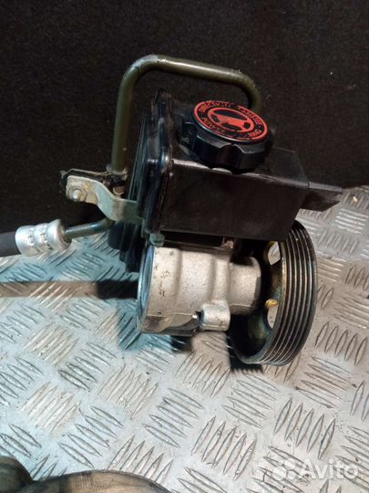 Насос гидроусилителя 1.9 дизель Citroen Berlingo