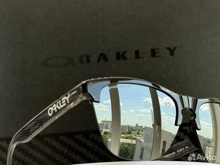 Солнцезащитные очки Oakley Frogskins Lite Hi Res