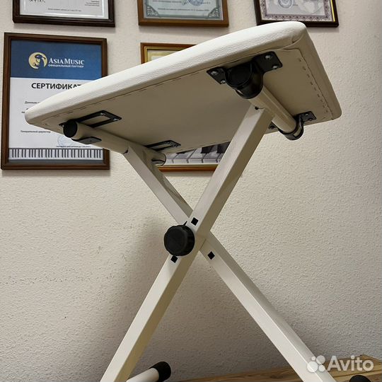 Банкетка/стул для пианино, цвет белый