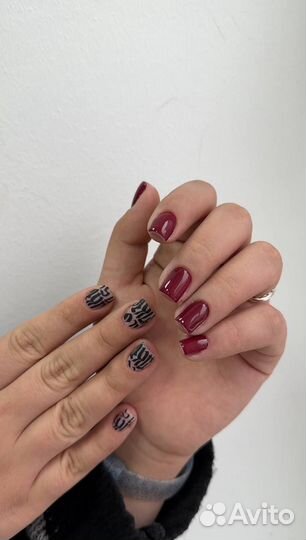 Маникюр с покрытием гель-лак